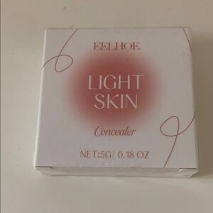 Light Skin Concealer
